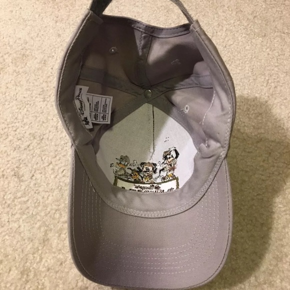 Disney Animal Kingdom Grey Hat Cap Strapback Embroidered Kids Youth Size 54-58cm - Picture 6 of 12